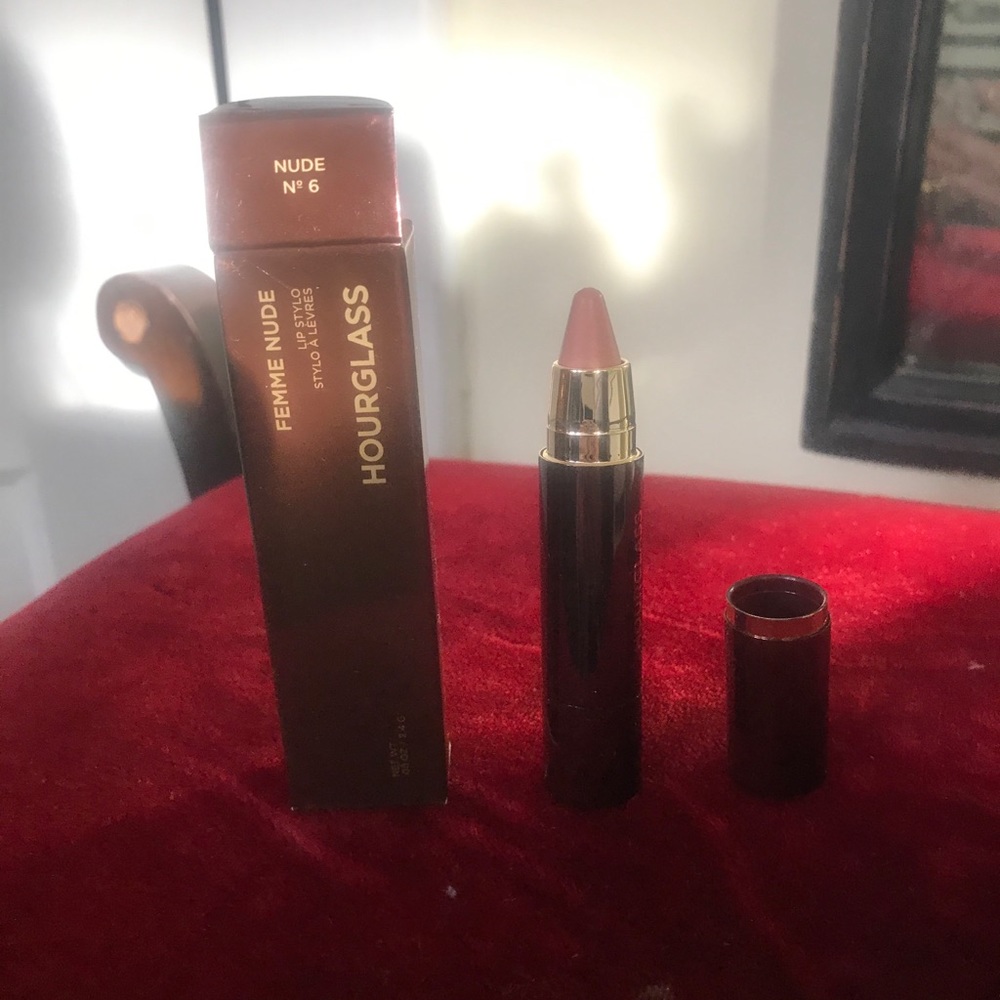 Hourglass Femme Nude Stylo #6